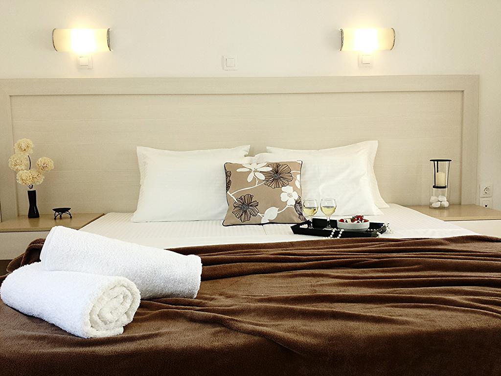 Crown Apartments Калівес Номер фото